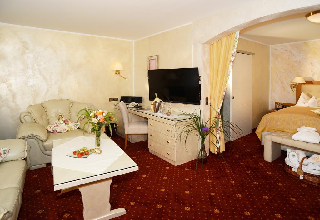 Hotel Krone Igelsberg Freudenstadt Esterno foto